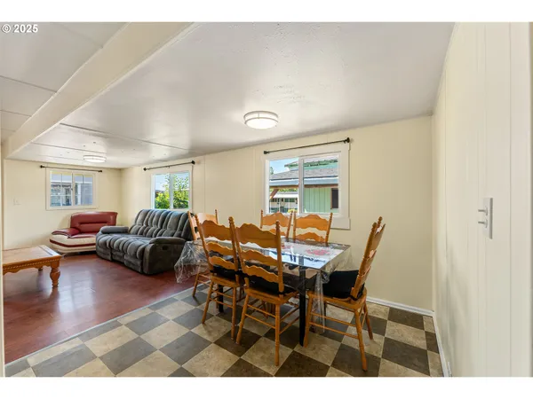 $79,000 | 8951 Southeast Fuller Road, Unit 7, Happy Valley, OR 97086