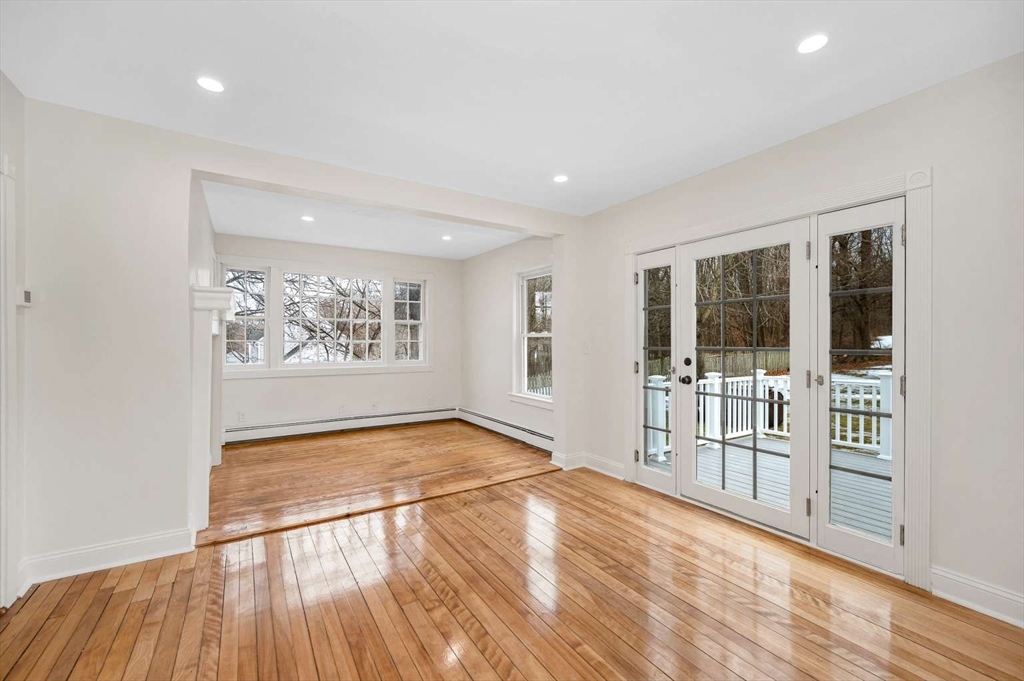 10 Bennett Street Pepperell, MA 01463 - Photo 20 of 41