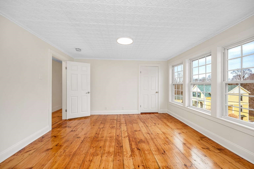 10 Bennett Street Pepperell, MA 01463 - Photo 25 of 41