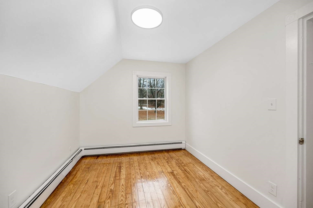 10 Bennett Street Pepperell, MA 01463 - Photo 26 of 41