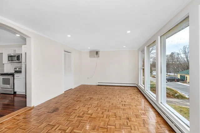 $469,000 | 10 Bennett Street, Pepperell, MA 01463