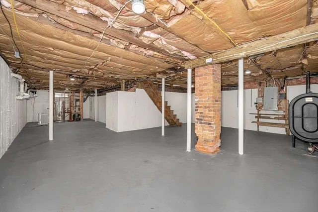 $469,000 | 10 Bennett Street, Pepperell, MA 01463