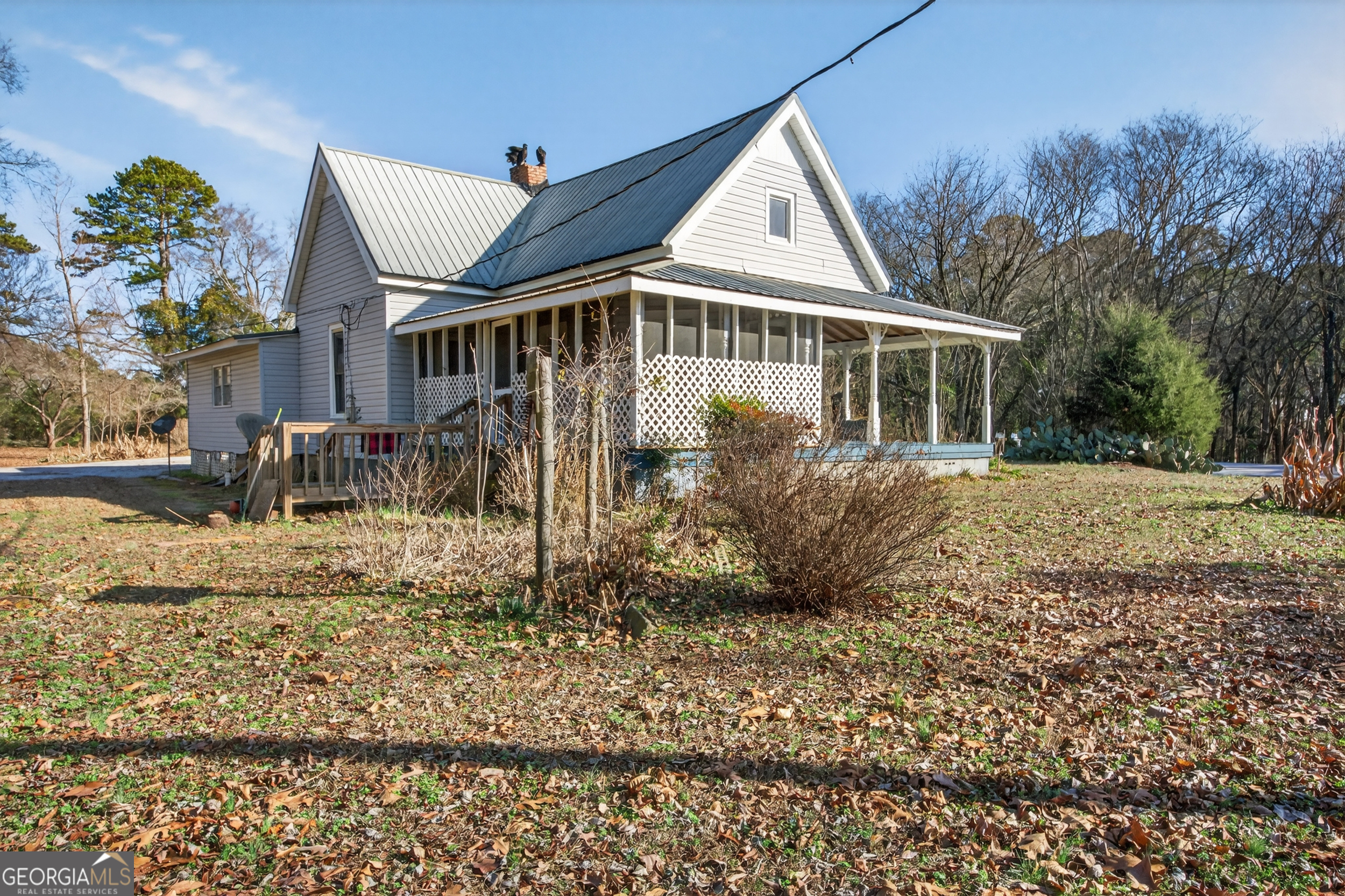 655 Lewis Roberts Road Jefferson, GA 30549 - Photo 2 of 24