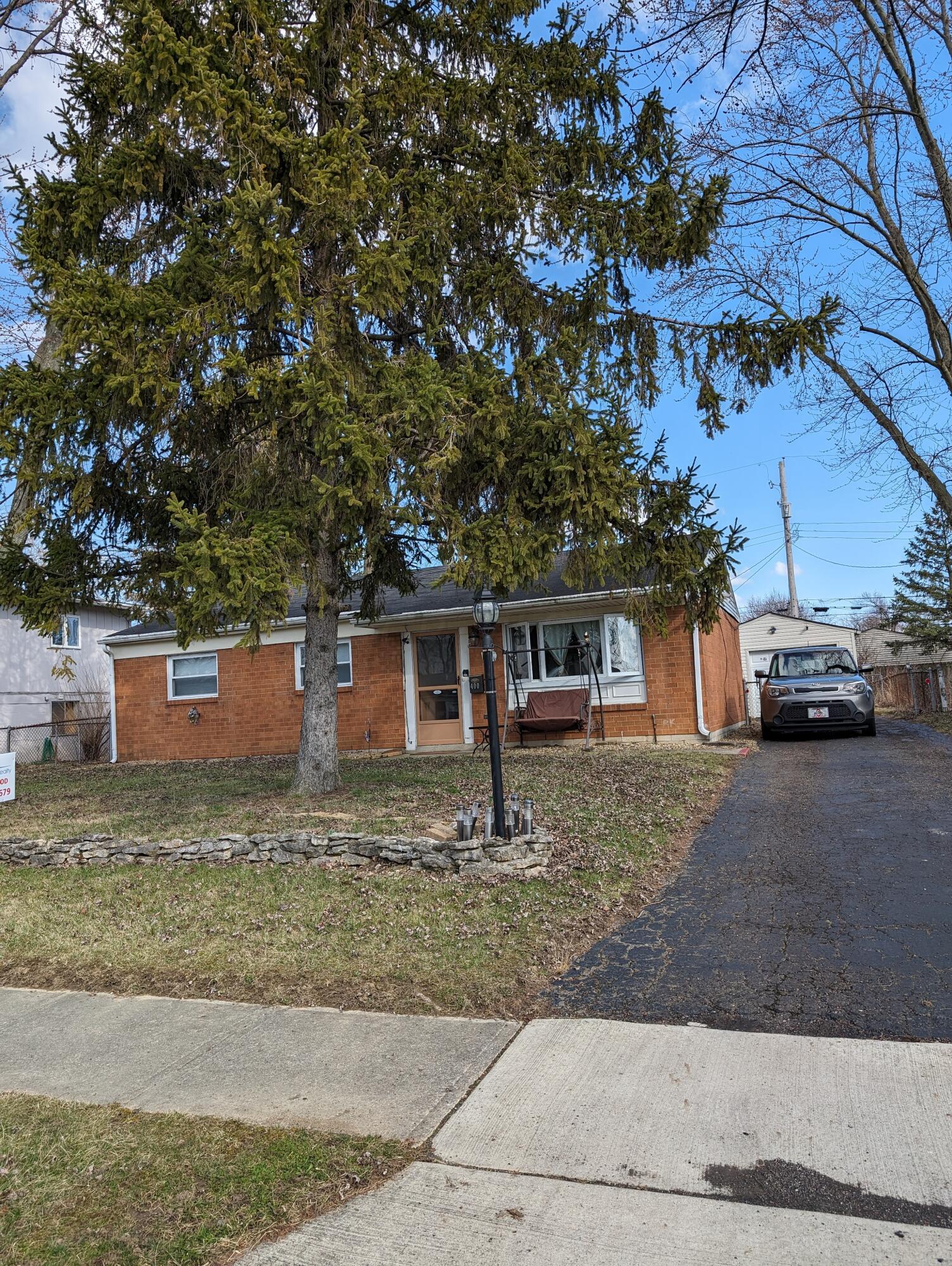 400 Redmond Road Columbus, OH 43228 - Photo 12 of 12 PXL_20240304_201633161