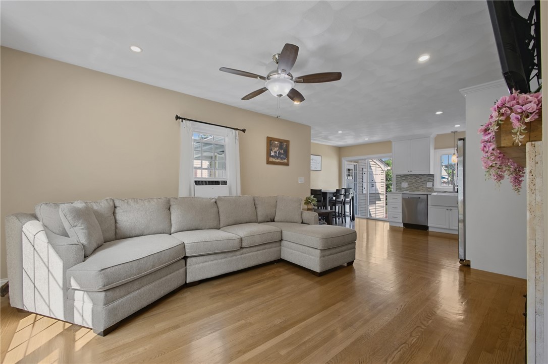 10 Willington Road Pawtucket, RI 02861 - Photo 8 of 50 Gallery Image 8