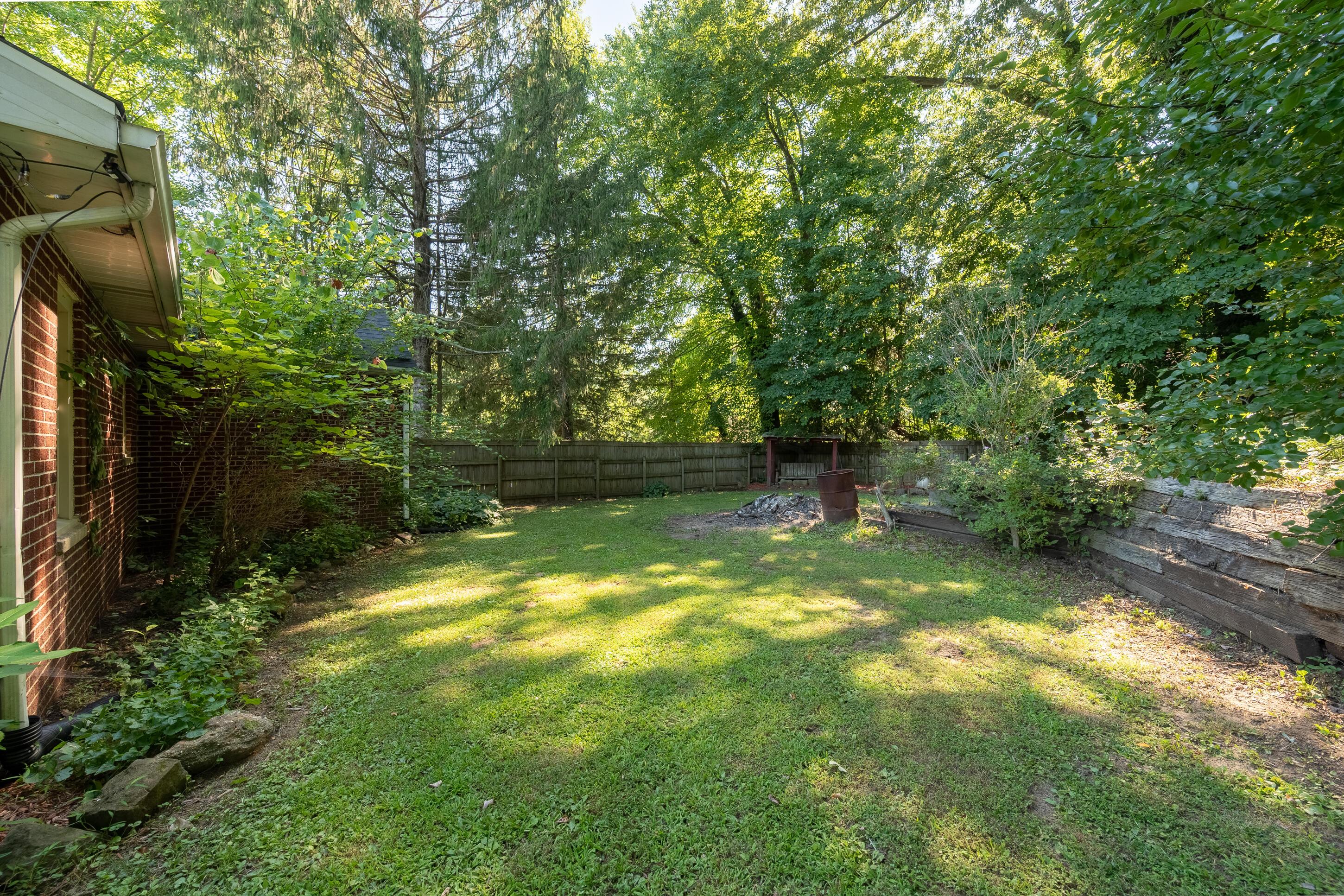 1264 Tarkiln Road Southeast Lancaster, OH 43130 - Photo 29 of 38 Backyard
