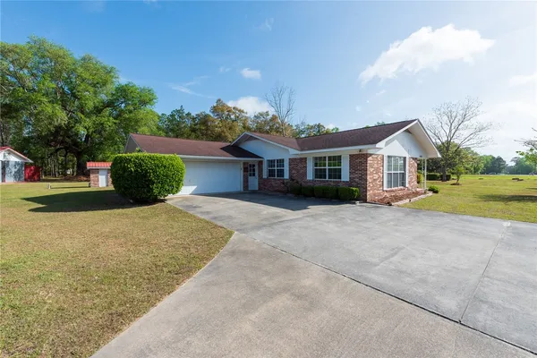 $320,000 | 4582 St Johns Church Road, Blackshear, GA 31516