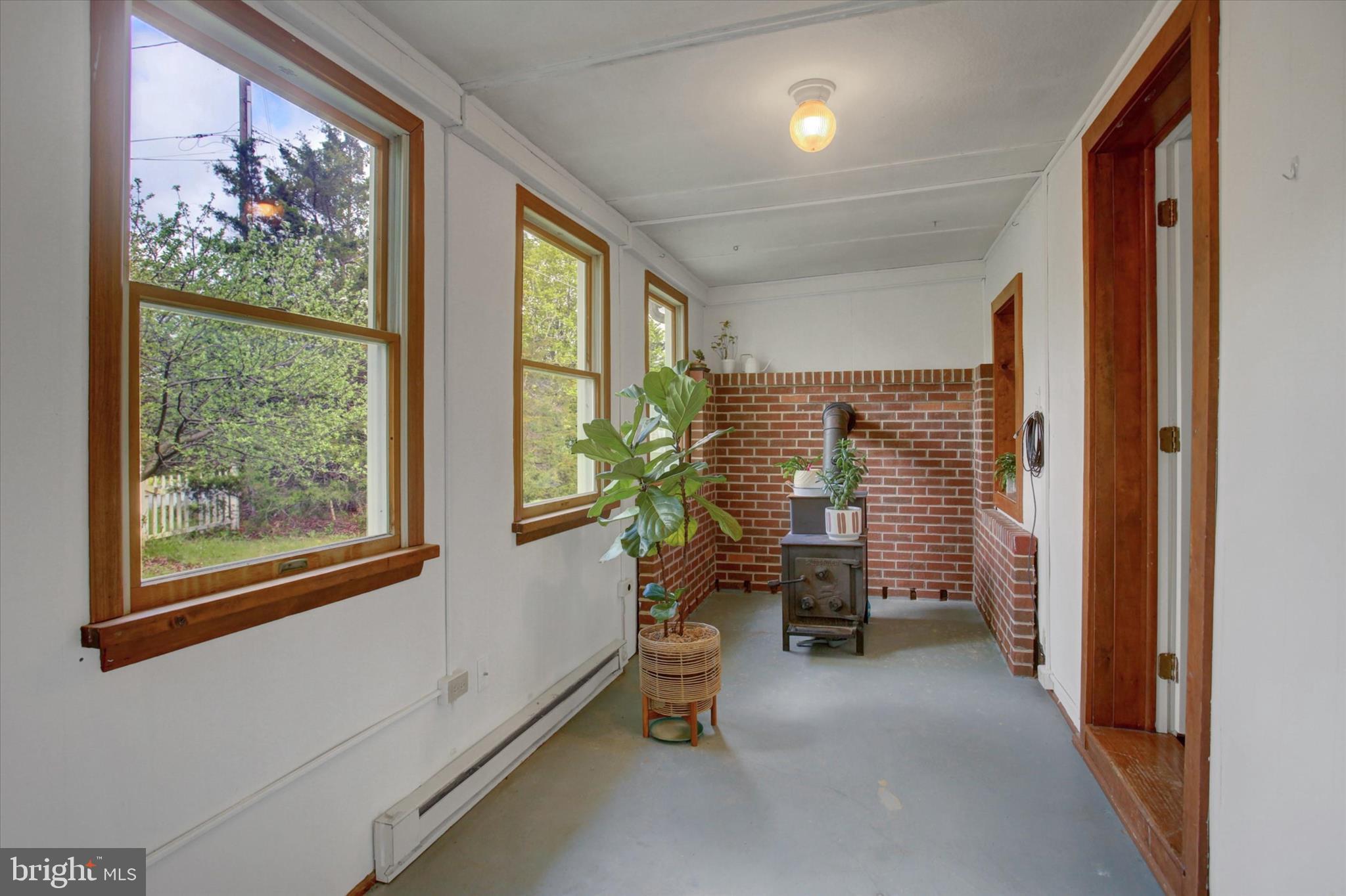3715 Bullfrog Road Fairfield, PA 17320 - Photo 24 of 45 Enclosed porch- bring your plants!!