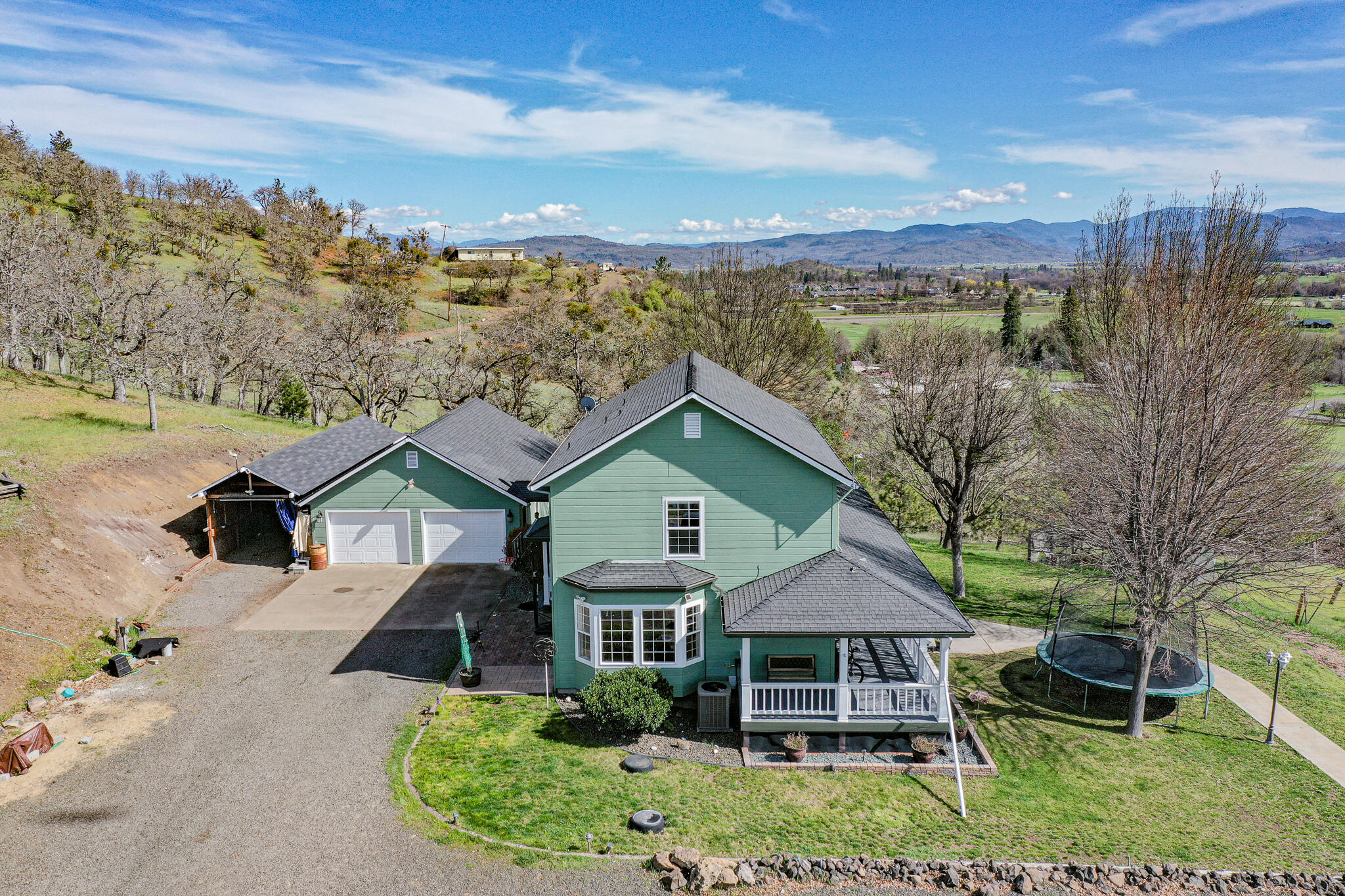 890 Nick Young Road Eagle Point, OR 97524 - Photo 20 of 29 DJI_0177