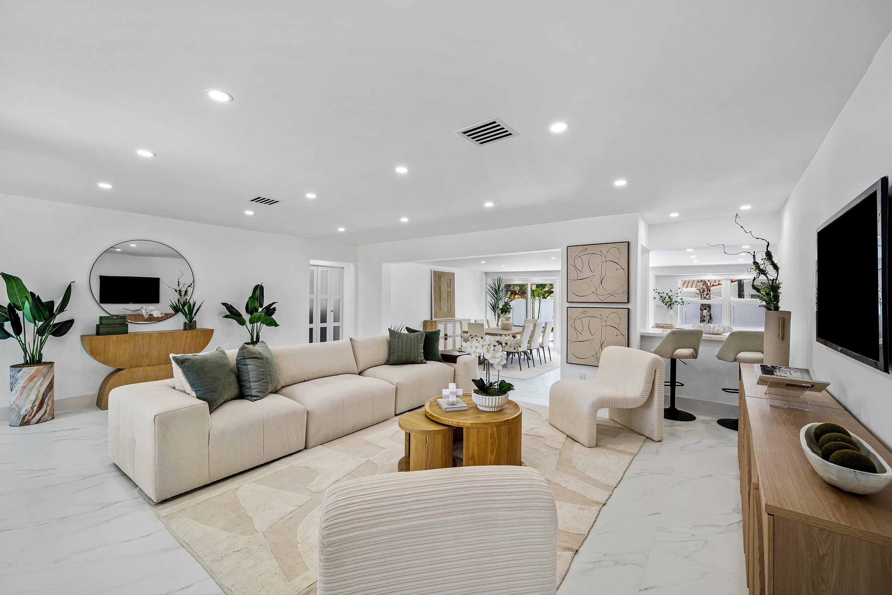 833 Southwest 5th Street Boca Raton, FL 33486 - Photo 11 of 31 010-833Southwest5thStreet-BocaRaton-FL-3