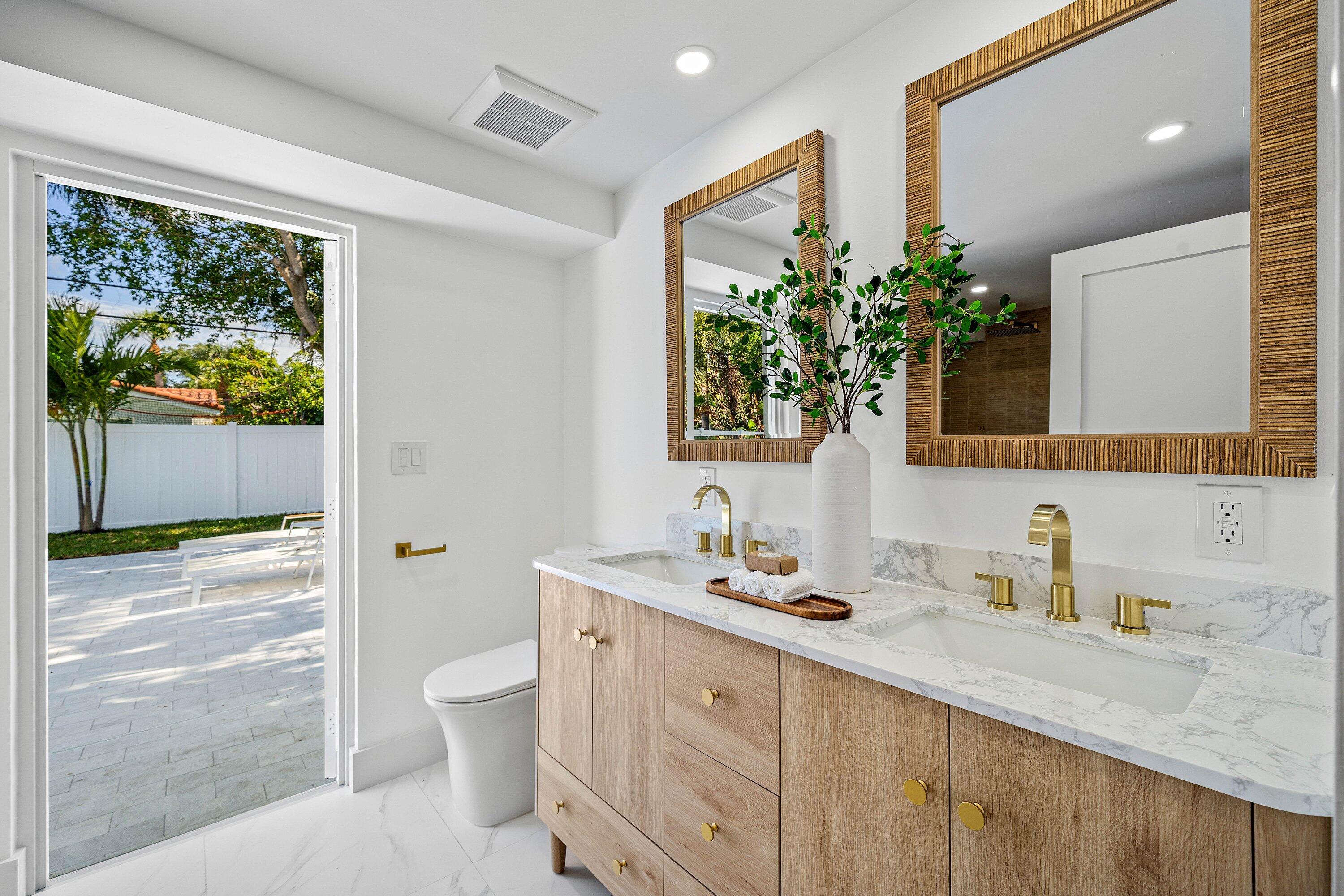 833 Southwest 5th Street Boca Raton, FL 33486 - Photo 17 of 31 031-833Southwest5thStreet-BocaRaton-FL-3