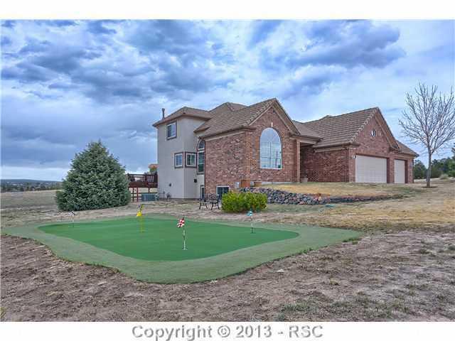 9855 Cross Road Colorado Springs, CO 80920 - Photo 18 of 19 Putting Green