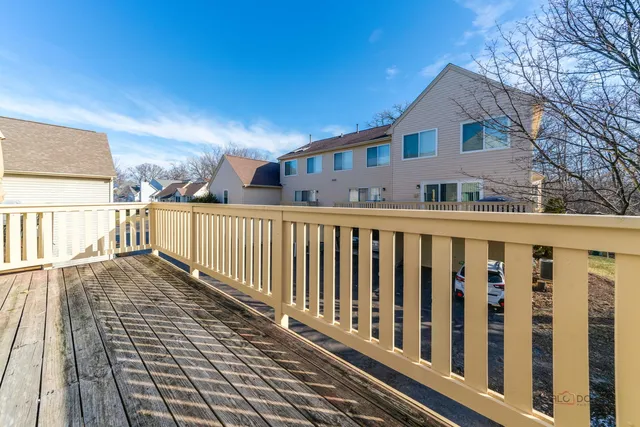 $2,900 | 18599 West Sterling Court, Grayslake, IL 60030