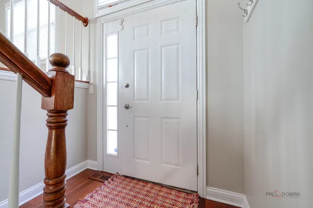 $2,900 | 18599 West Sterling Court, Grayslake, IL 60030