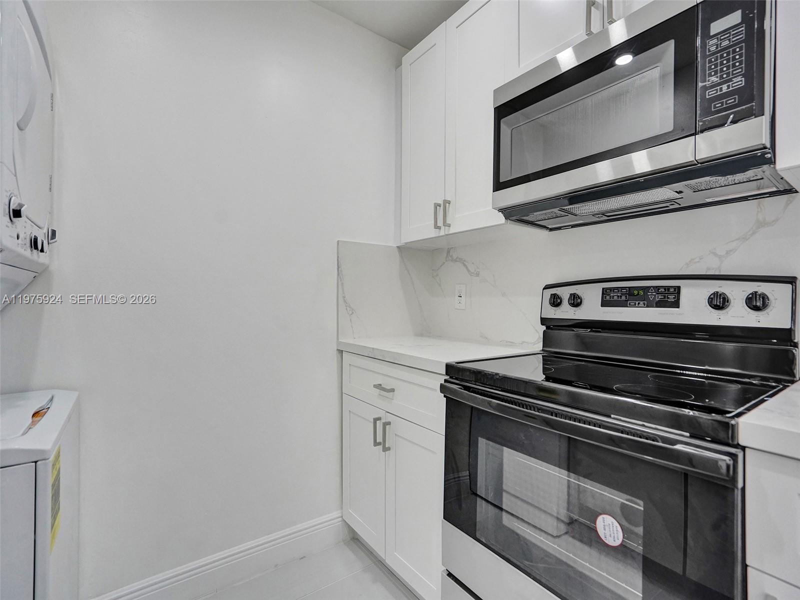 10051 Winding Lake Road, Unit 201 Sunrise, FL 33351 - Photo 5 of 24