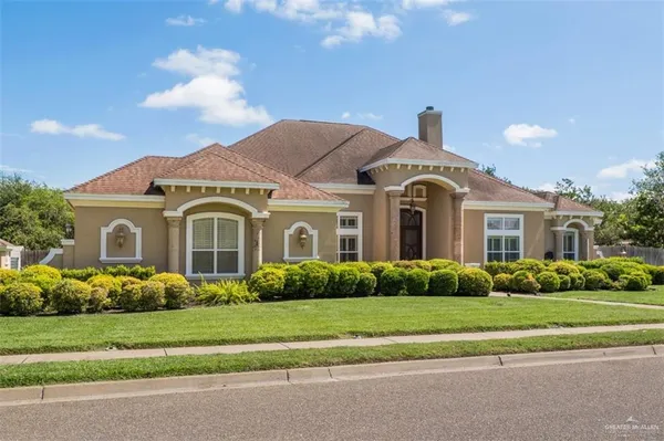 $499,500 | 406 West 14th Street, Weslaco, TX 78596