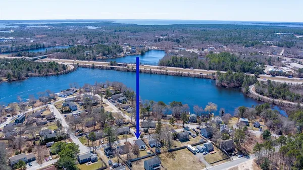 $340,000 | 10 Regent Avenue, Wareham, MA 02571