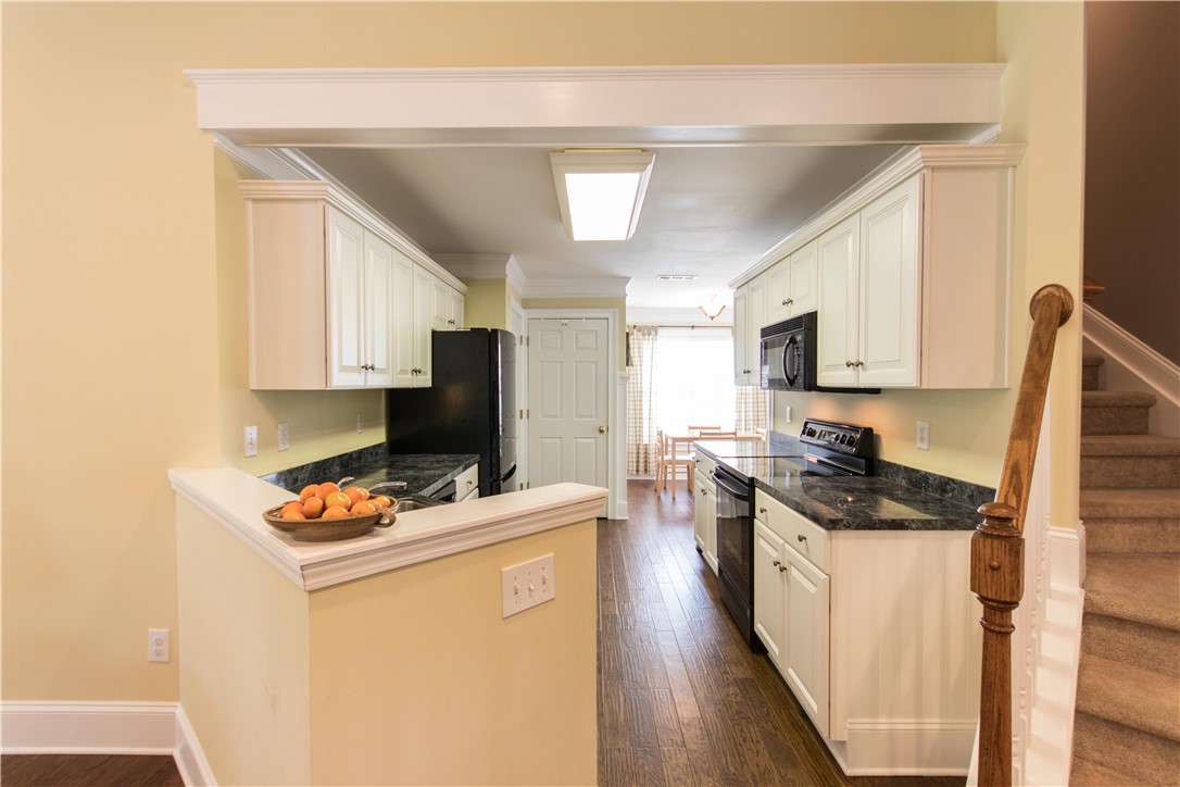 111 Timber Trace Way, Unit EASLEY Easley, SC 29642 - Photo 4 of 22 Gallery Image 4