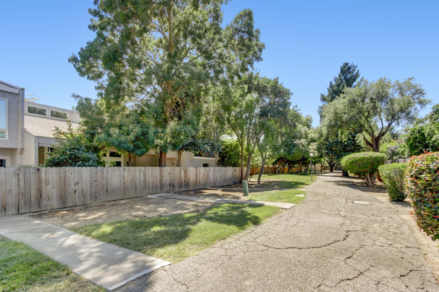 3215 Bermuda Avenue, Unit 7 Davis, CA 95616 - Photo 35 of 55