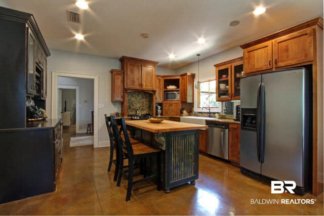 311 George Street Fairhope, AL 36532 - Photo 14 of 35