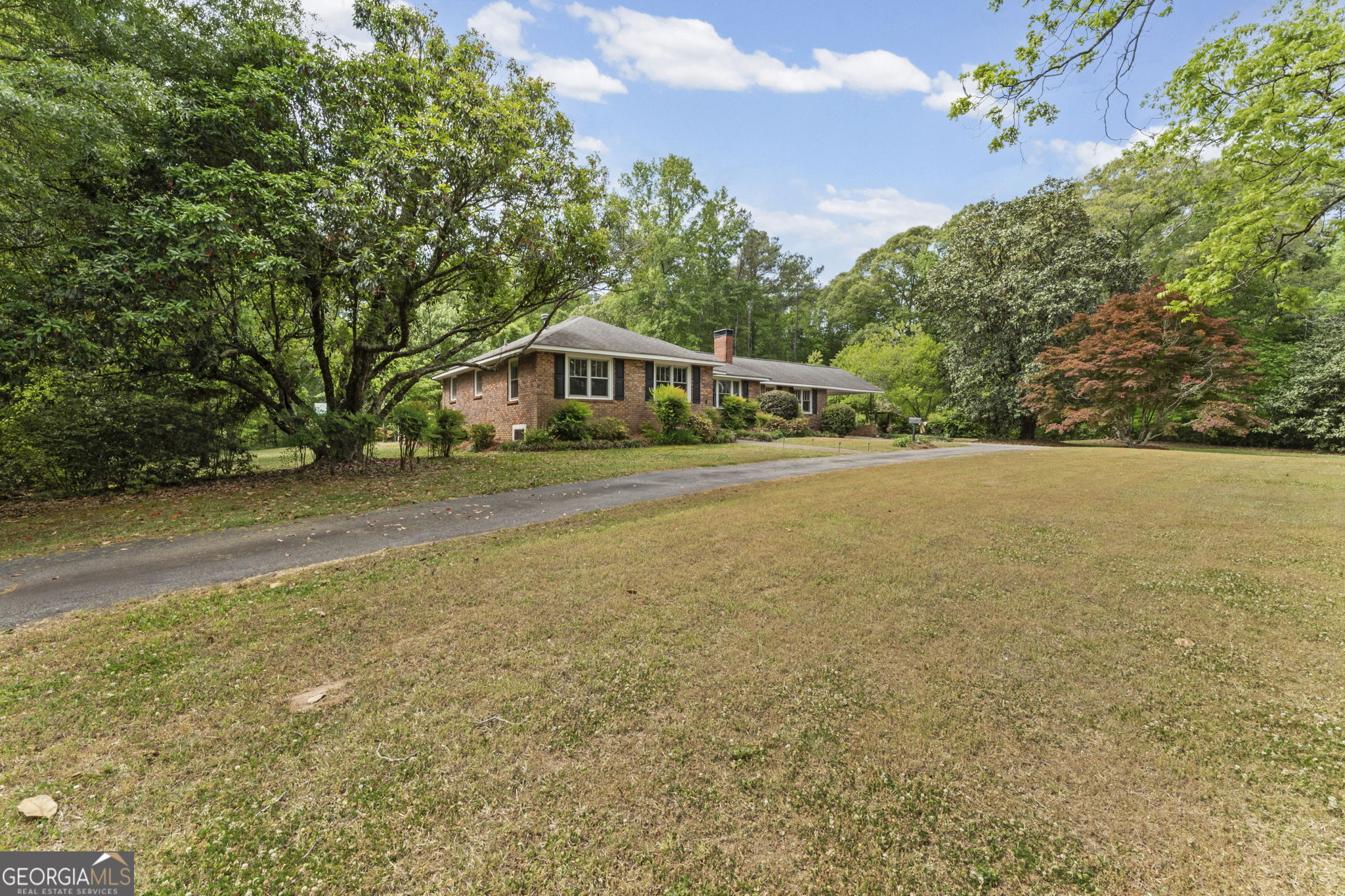 110 Handy Road Newnan, GA 30263 - Photo 4 of 98 Gallery Image 4