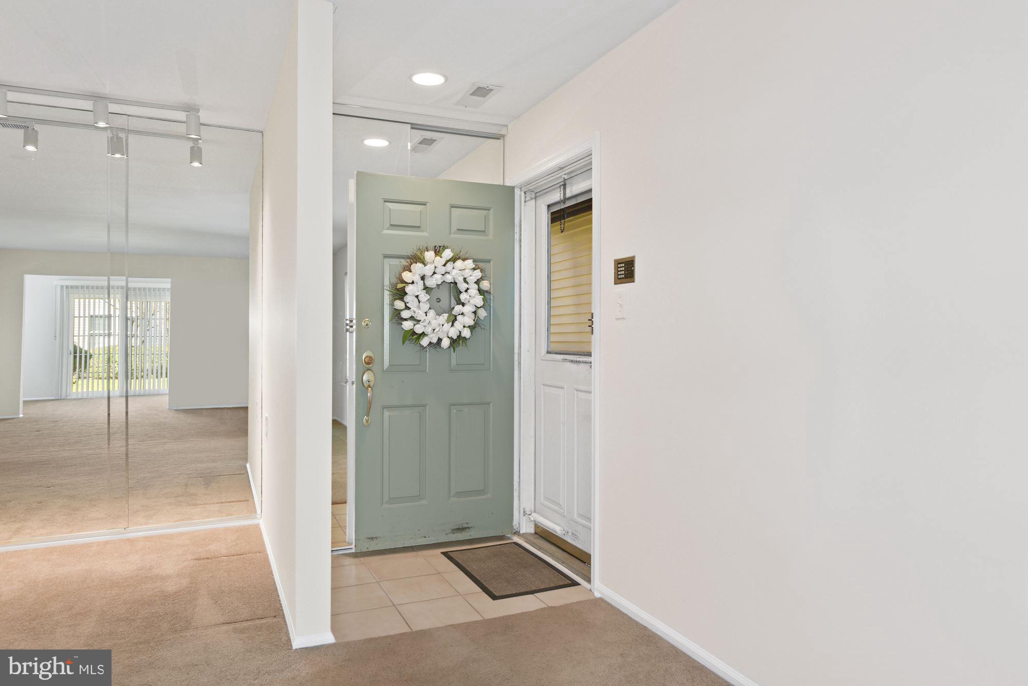 29 Village Lane Mount Laurel, NJ 08054 - Photo 6 of 31 Front Door