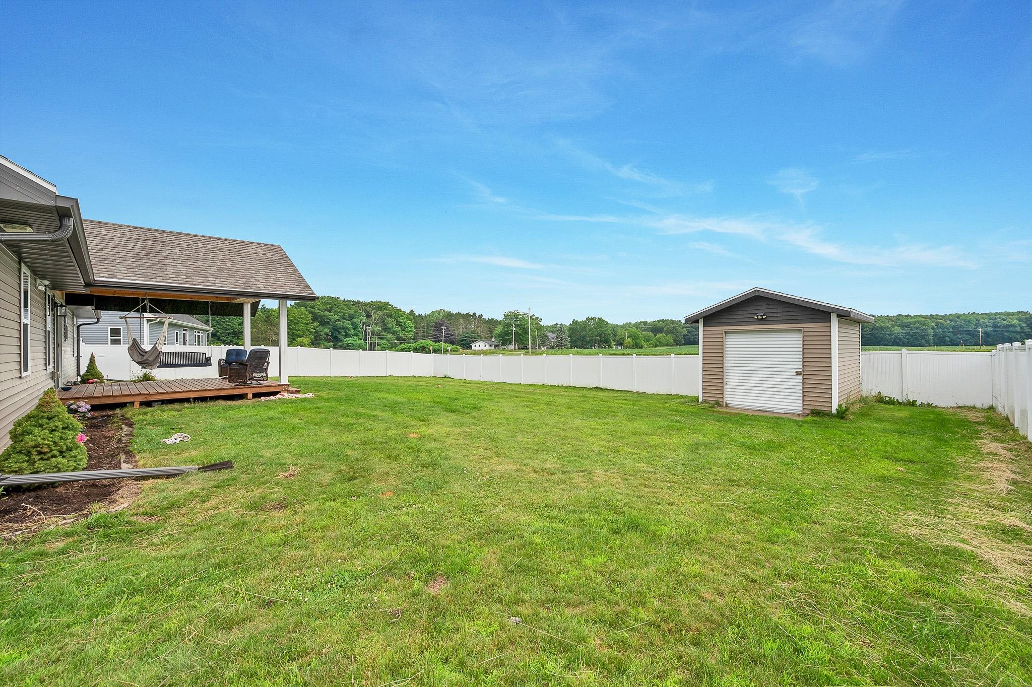 1756 Red Oak Street Green Bay, WI 54313 - Photo 42 of 51