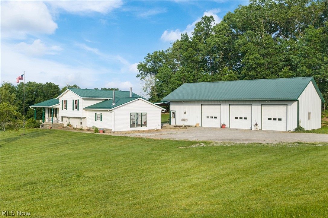 8175 Stover Road Sherrodsville, OH 44675 - Photo 7 of 23