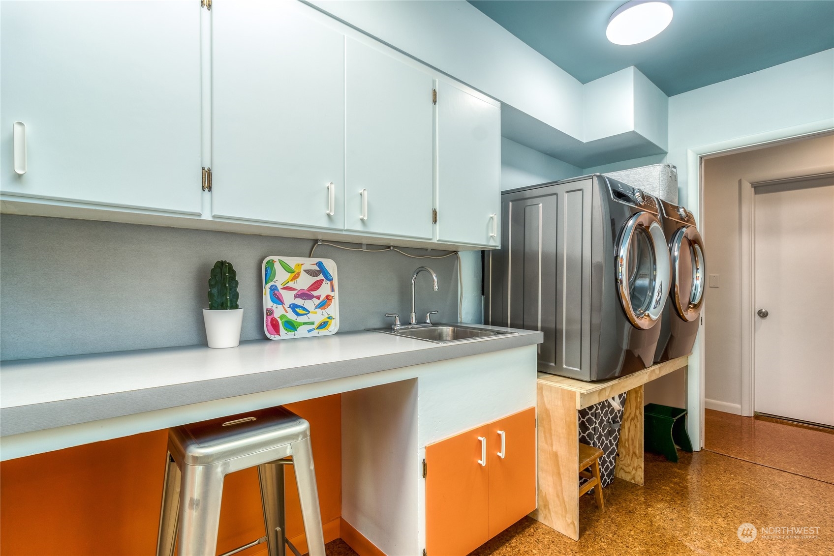1739 Center Street Walla Walla, WA 99362 - Photo 19 of 40 a utility room with dryer and washer