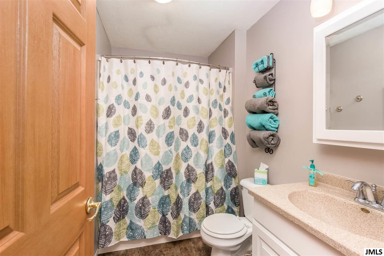 7122 Browns Lake Road Jackson, MI 49201 - Photo 15 of 31 Photo 15