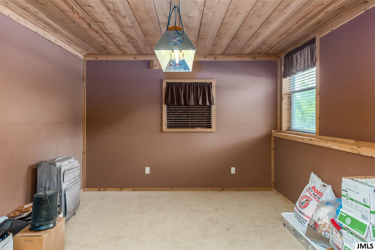7122 Browns Lake Road Jackson, MI 49201 - Photo 19 of 31 Photo 19