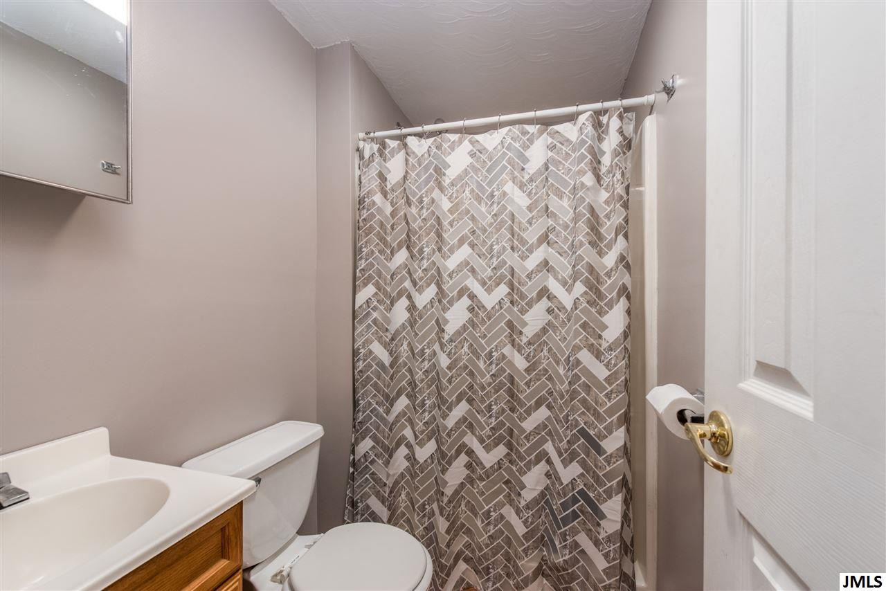 7122 Browns Lake Road Jackson, MI 49201 - Photo 20 of 31 Photo 20