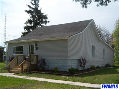 246 Walnut Street Butler, IN 46721 - Photo 2 of 13