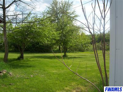 246 Walnut Street Butler, IN 46721 - Photo 4 of 13