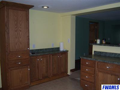 246 Walnut Street Butler, IN 46721 - Photo 10 of 13