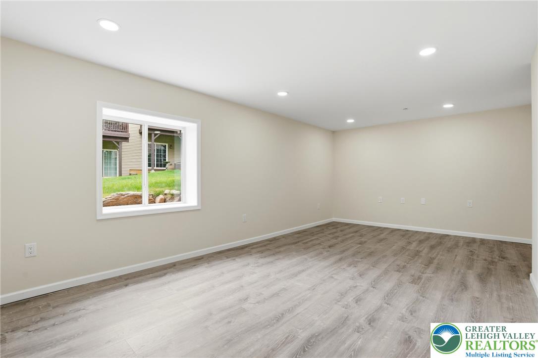 2223 Rising Hill Road Whitehall, PA 18052 - Photo 40 of 53 Gallery Image 40