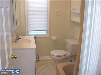 7151 Guilford Road Upper Darby, PA 19082 - Photo 11 of 12