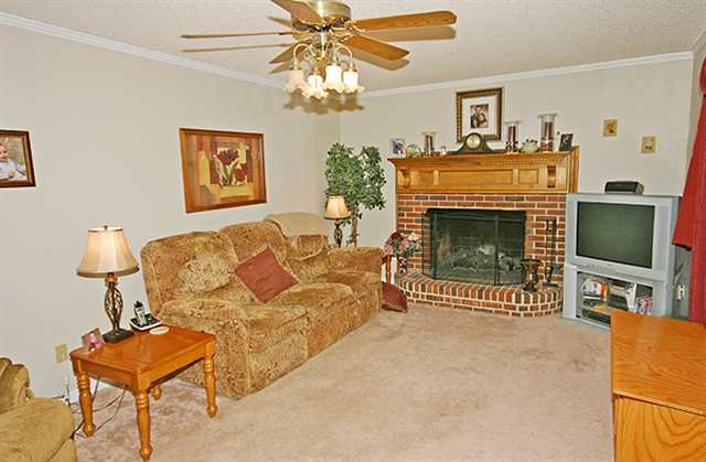 112 Mill Pond Road Easley, SC 29642 - Photo 3 of 11 Gallery Image 3
