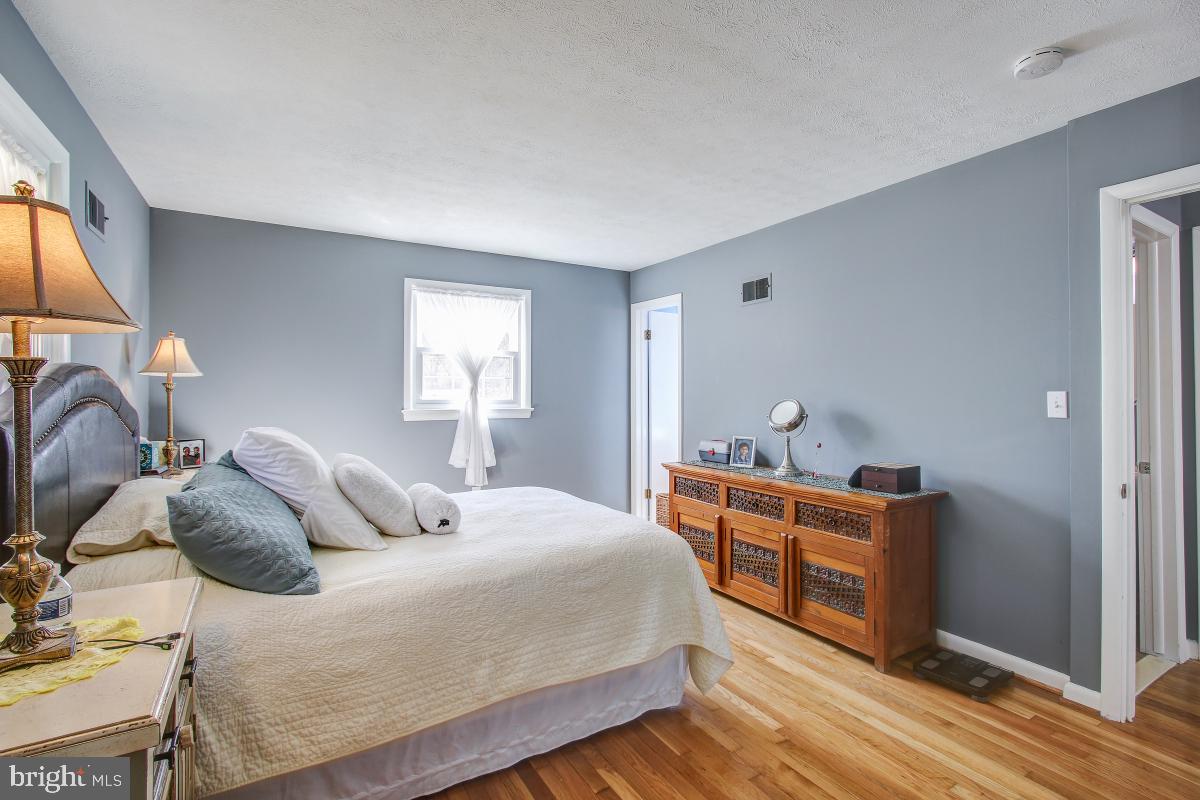 14016 Schaeffer Road Germantown, MD 20874 - Photo 27 of 46 Gallery Image 27