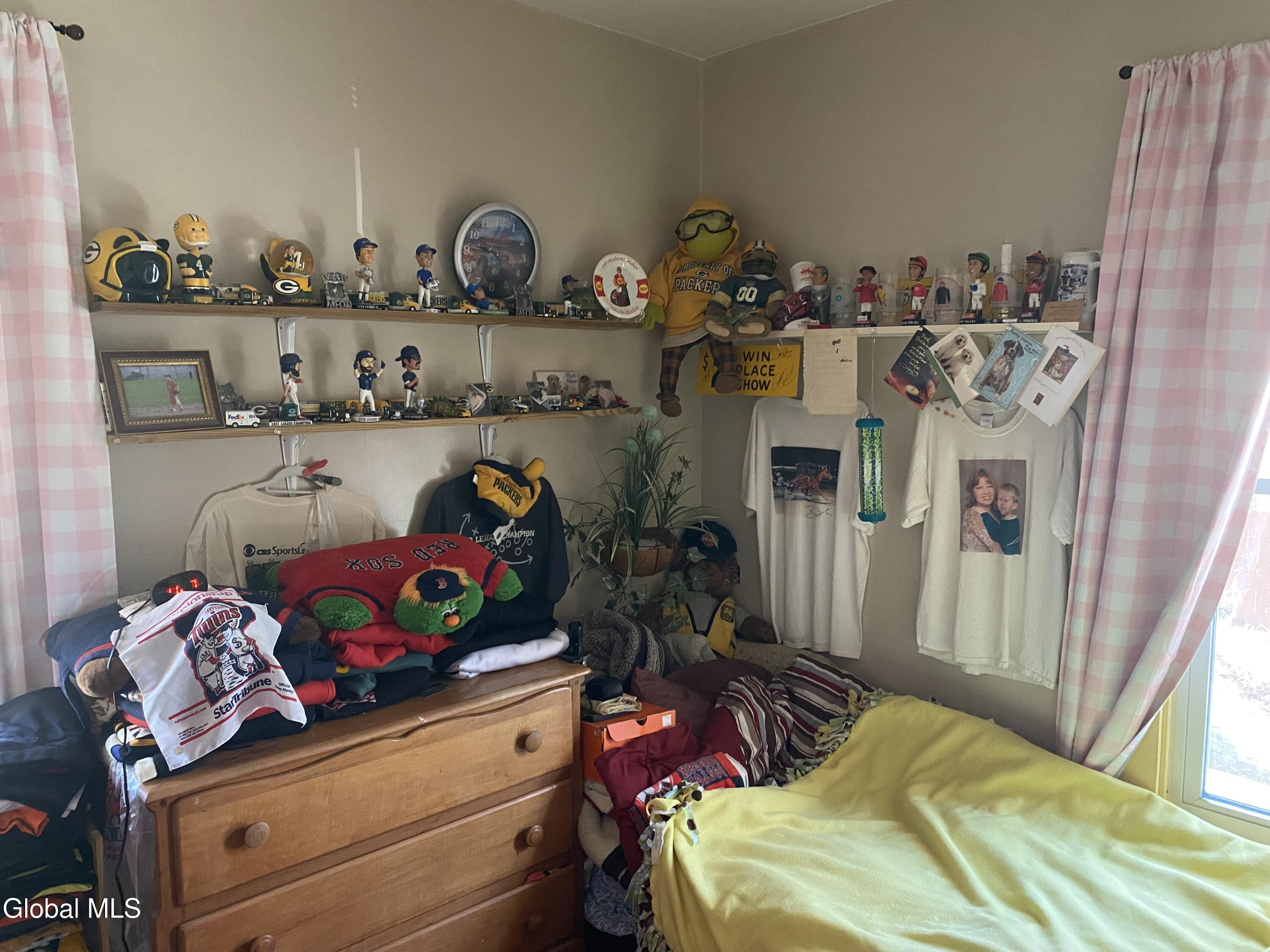 24 Northampton Road Amsterdam, NY 12010 - Photo 49 of 56 IMG_2866