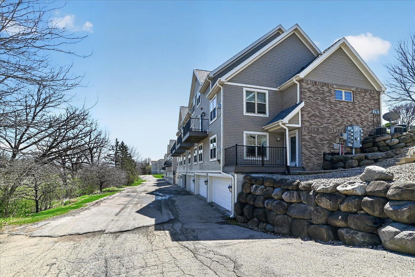 3025 Stratton Way Madison, WI 53719 - Photo 47 of 51