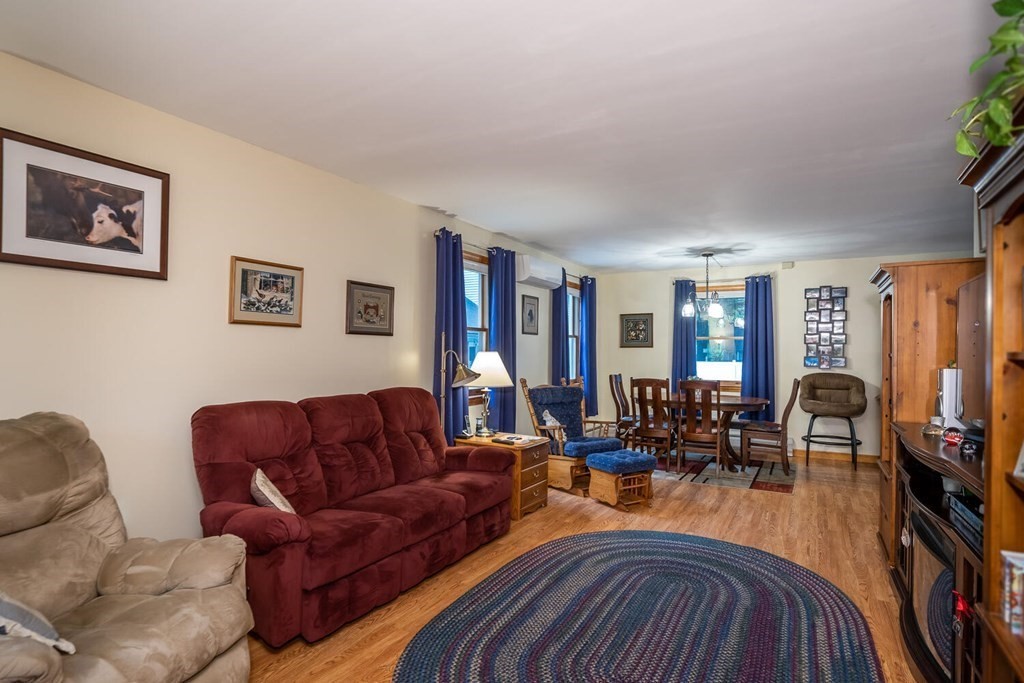 35 Thayer Street South Deerfield, MA 01373 - Photo 12 of 42