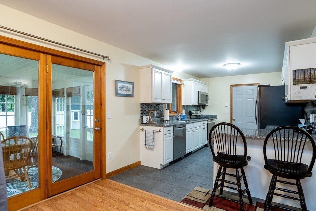 35 Thayer Street South Deerfield, MA 01373 - Photo 23 of 42
