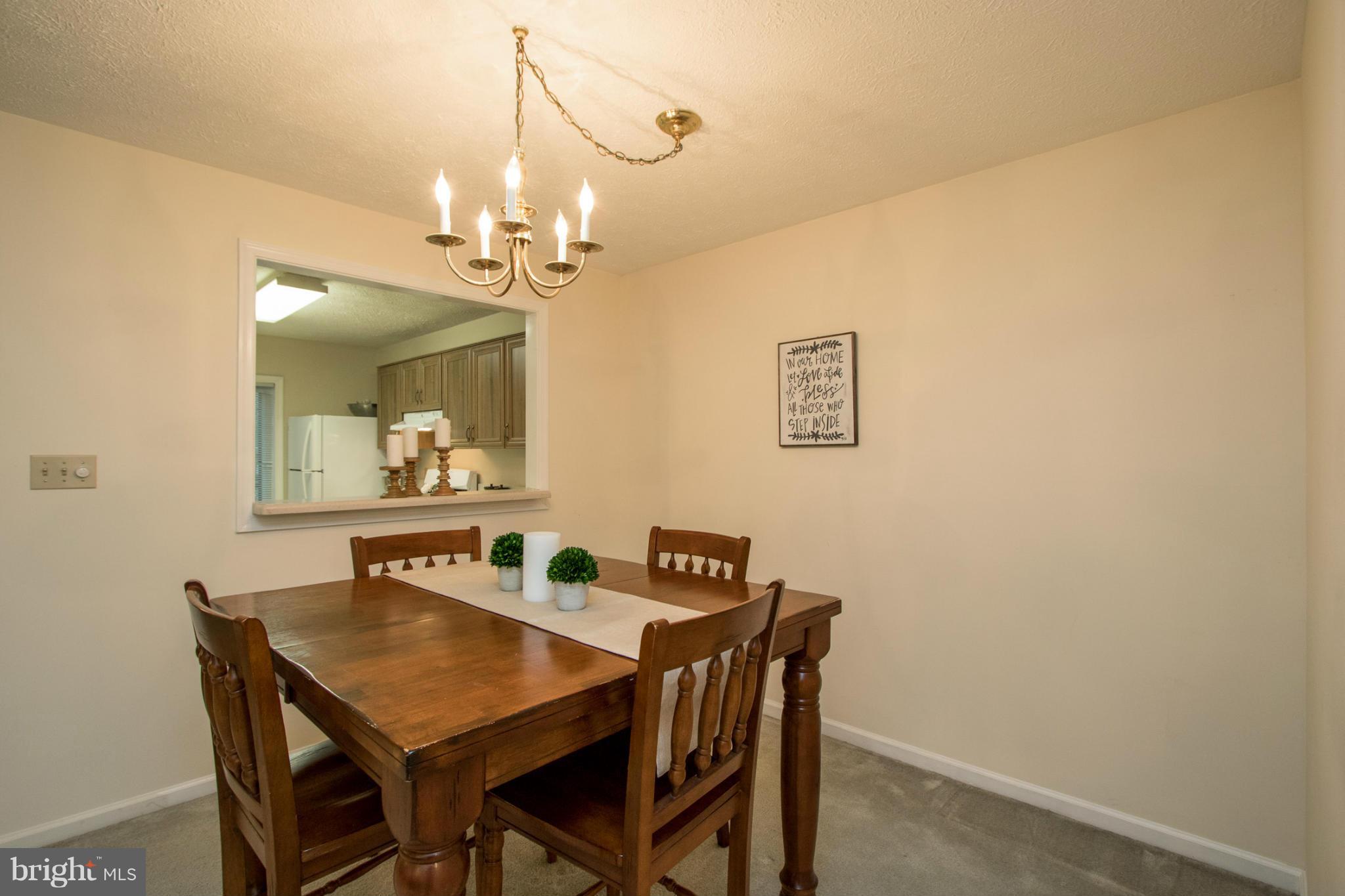 2231 Hunter's Run Drive, Unit 2231 Reston, VA 20191 - Photo 11 of 30 Dining Room