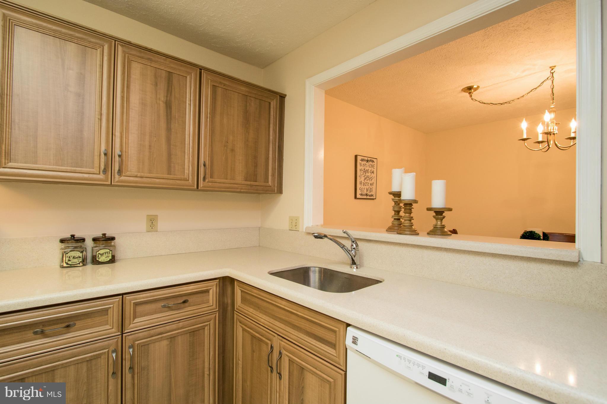 2231 Hunter's Run Drive, Unit 2231 Reston, VA 20191 - Photo 14 of 30 New Appliances 2014