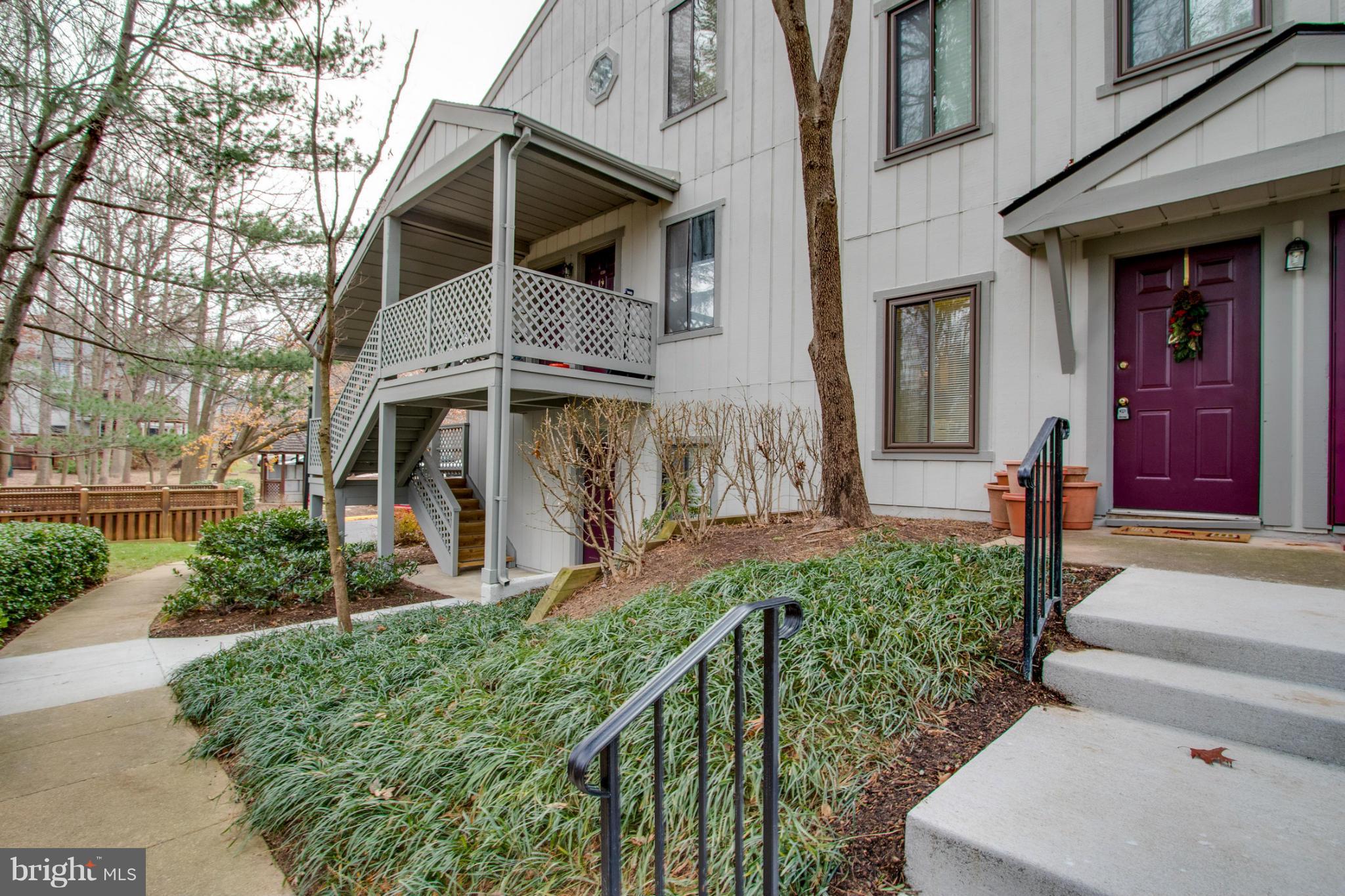 2231 Hunter's Run Drive, Unit 2231 Reston, VA 20191 - Photo 25 of 30 Private Entry feels like Town home