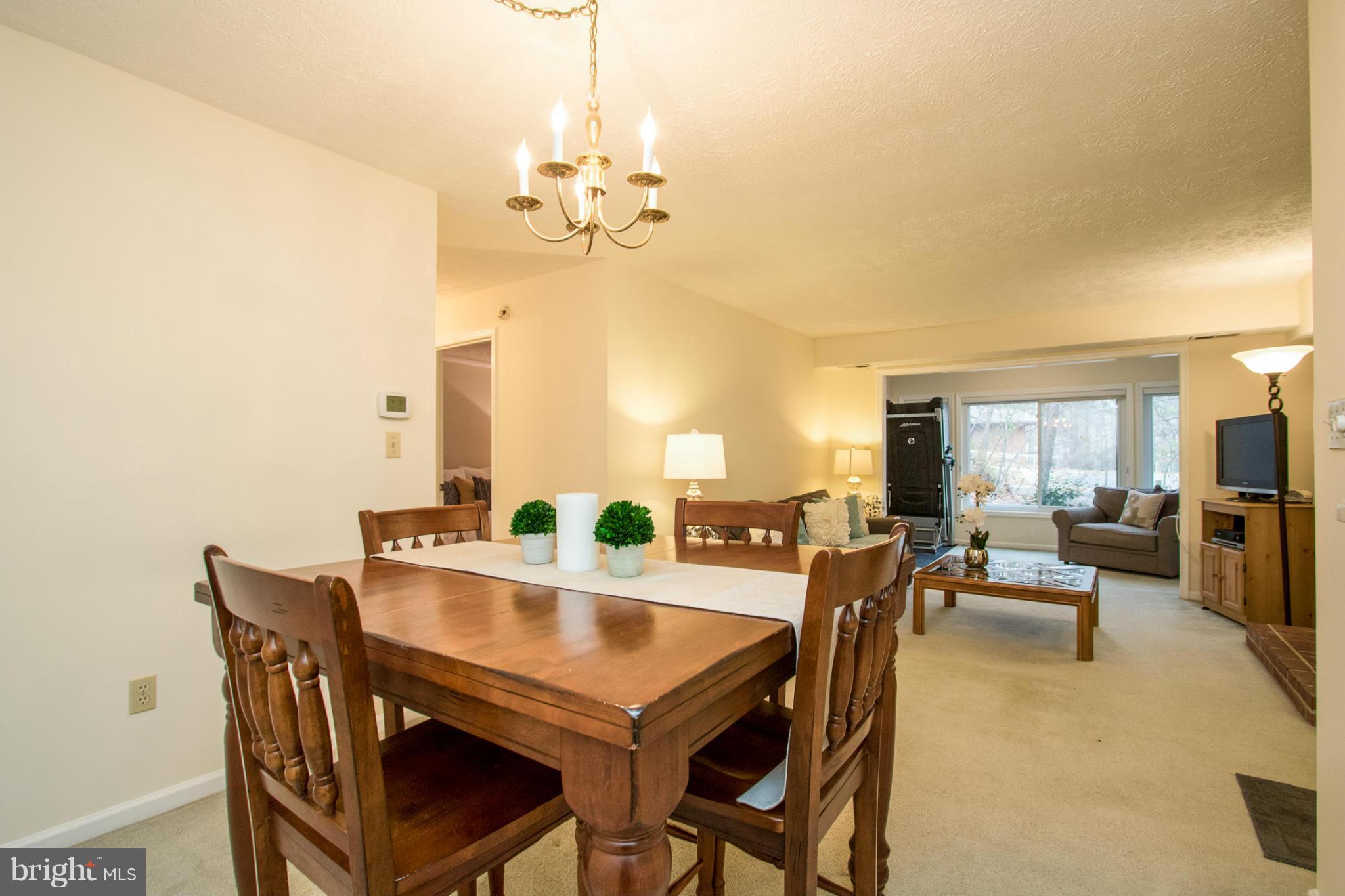 2231 Hunter's Run Drive, Unit 2231 Reston, VA 20191 - Photo 9 of 30 Open Living Space