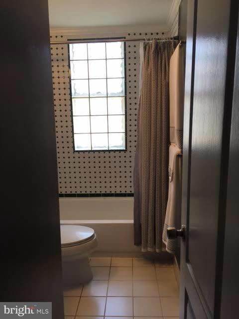 1421 Columbia Road Northwest, Unit 406 Washington, DC 20009 - Photo 17 of 30 Interior (General)