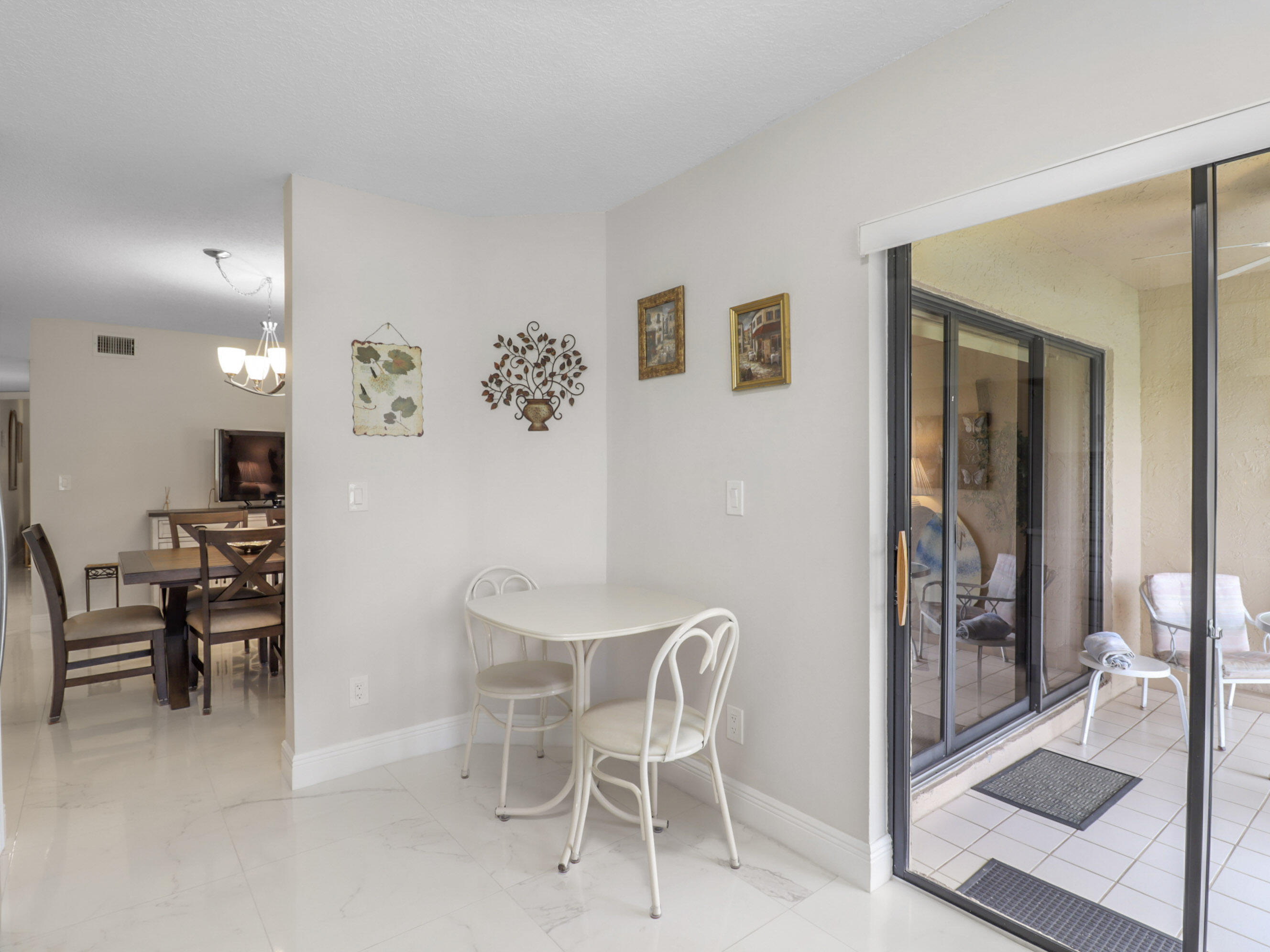 17332 Boca Club Boulevard, Unit 804 Boca Raton, FL 33487 - Photo 13 of 48 16-IMG_0378