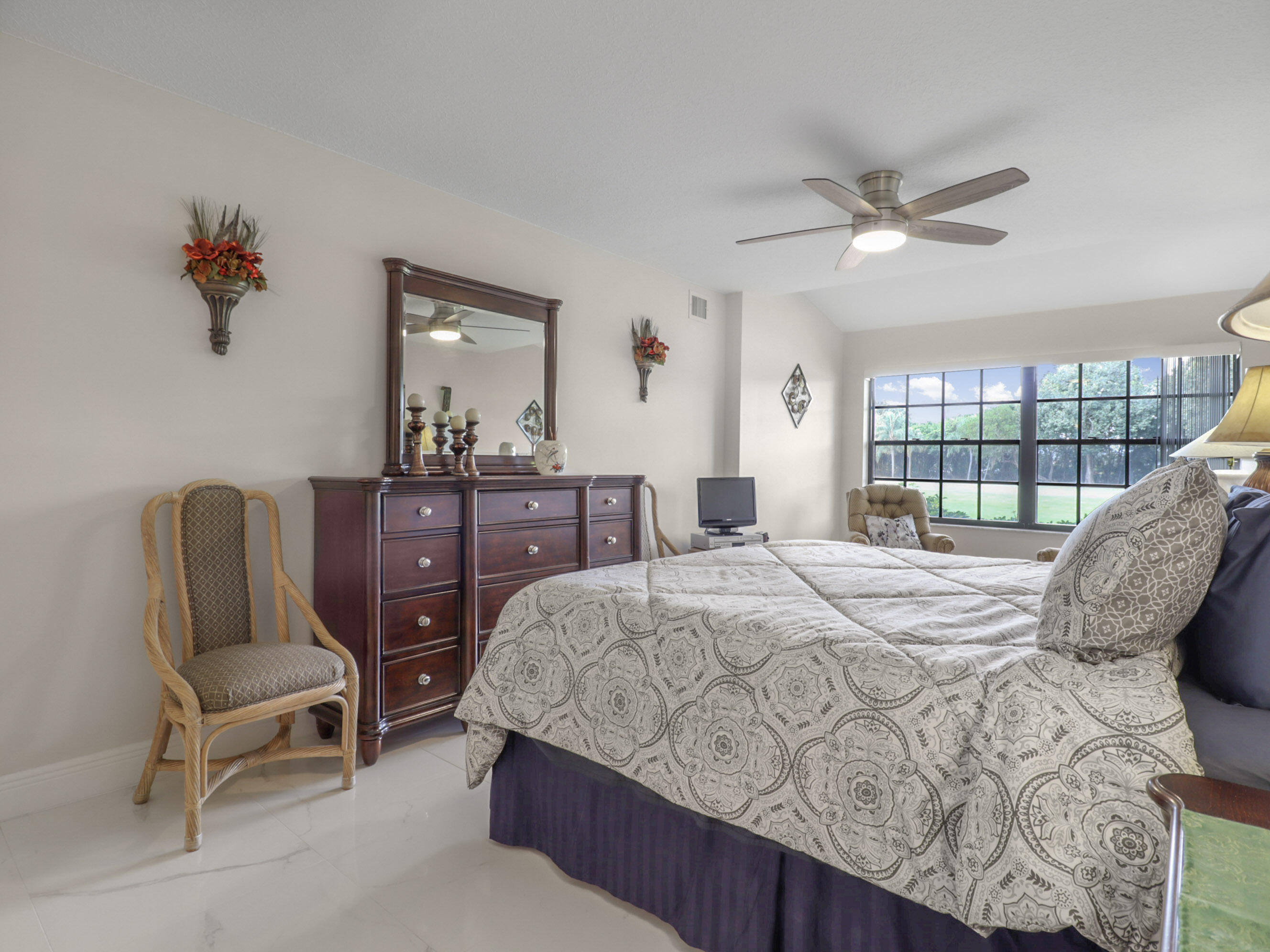 17332 Boca Club Boulevard, Unit 804 Boca Raton, FL 33487 - Photo 16 of 48 11-IMG_0348